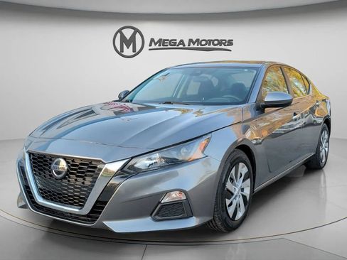 Used 2022 Nissan Altima 2.5 S image 1
