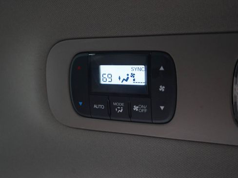 Used 2018 Honda Odyssey EX-L image 18