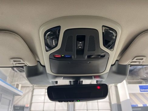 Used 2023 Subaru Outback Limited image 30