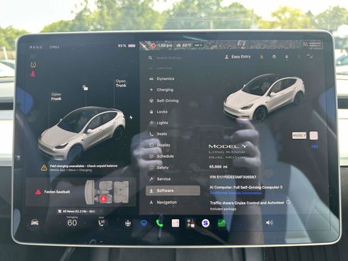 Used 2021 Tesla Model Y Long Range AWD/4WD image 31