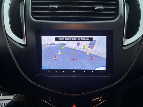 Used 2016 Chevrolet Trax LS image 23