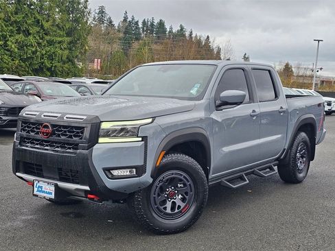 Used 2025 Nissan Frontier PRO-4X w/ Pro Premium Package image 1