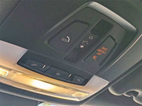 Used 2017 BMW X1 xDrive28i image 25