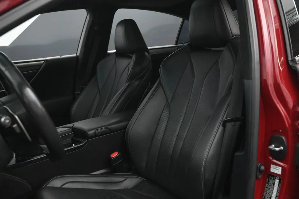 Used 2020 Lexus ES 350 F Sport w/ Accessory Package 2 FWD image 45