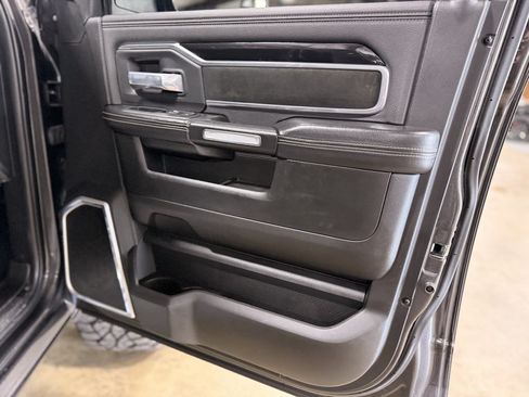 Used 2019 RAM 2500 Laramie AWD/4WD image 19