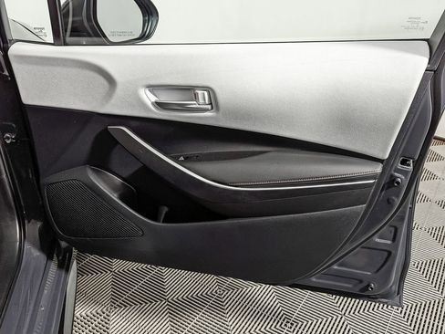 Used 2024 Toyota Corolla SE image 26