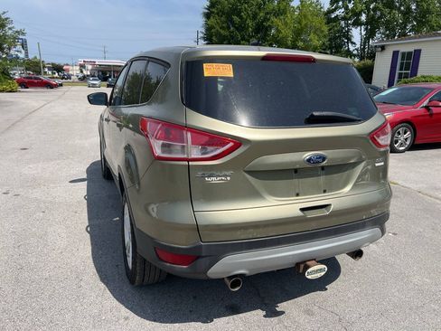 Used 2013 Ford Escape SE w/ Class II Trailer Tow Pkg AWD/4WD image 8