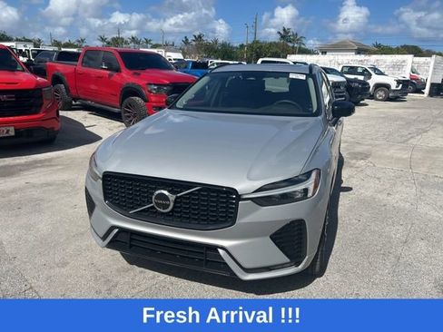 Used 2024 Volvo XC60 B5 Plus w/ Protection Package Premier image 3