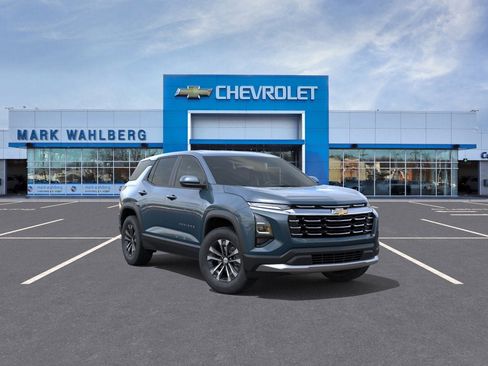 New 2026 Chevrolet Equinox LT w/ LPO, Floor Liner Package image 25