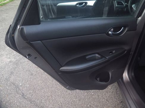 Used 2016 Nissan Sentra S FWD image 19