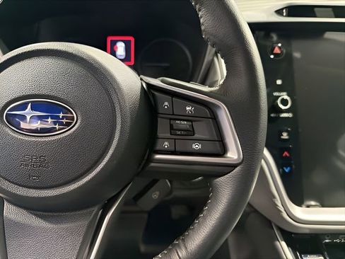 Used 2025 Subaru Outback Limited image 17
