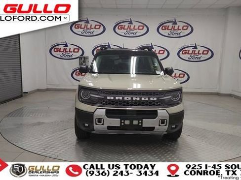 Used 2025 Ford Bronco Sport Badlands image 3
