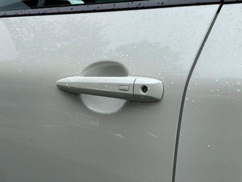 Certified 2023 Nissan Rogue SL w/ SL Premium Package image 23