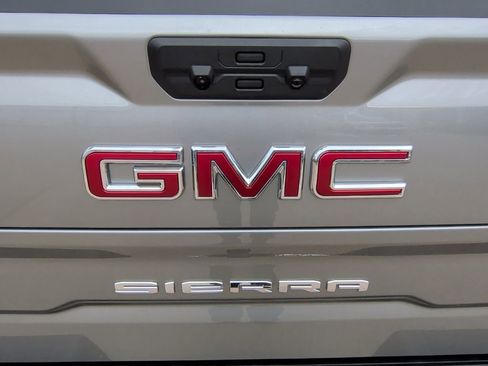 New 2026 GMC Sierra 1500 SLT image 45