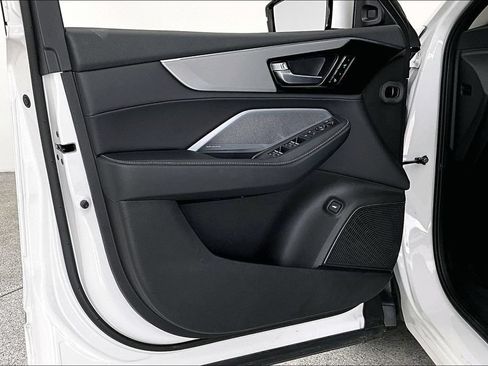 Certified 2026 Acura MDX FWD w/ Technology Package image 22