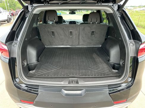 Used 2019 Chevrolet Blazer LT FWD image 22