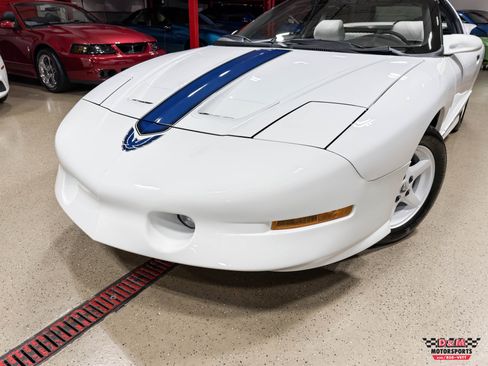 Used 1994 Pontiac Firebird Coupe RWD image 30