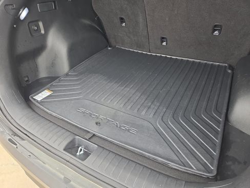 Certified 2023 Kia Sportage X-Pro Prestige AWD/4WD image 35
