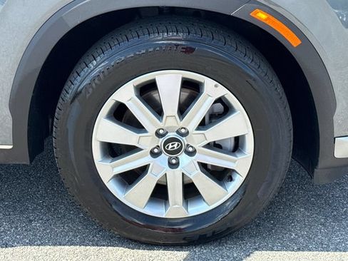 Used 2025 Hyundai Palisade SEL FWD image 12