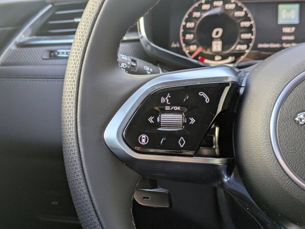 New 2026 Jaguar F-PACE SVR AWD/4WD image 29