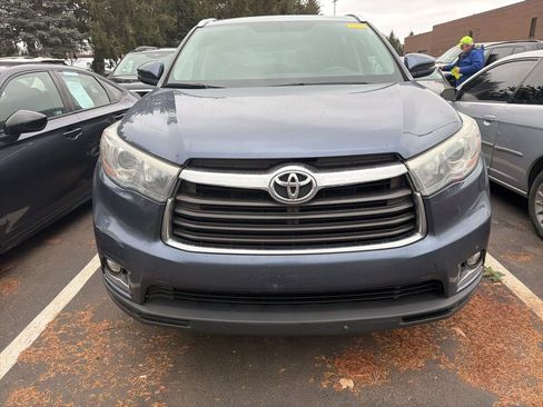 Used 2015 Toyota Highlander Limited image 5