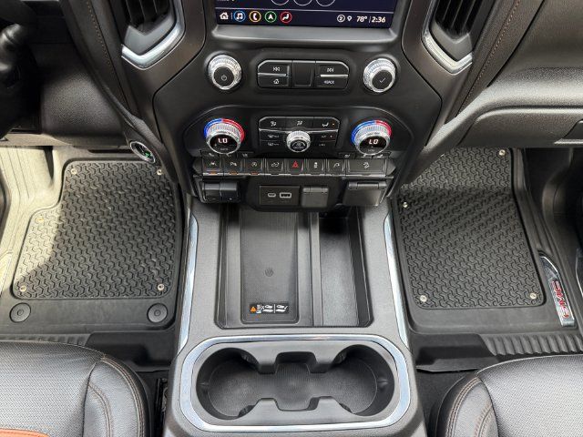 Used 2022 GMC Sierra 1500 AT4 w/ AT4 Carbonpro Edition AWD/4WD image 11