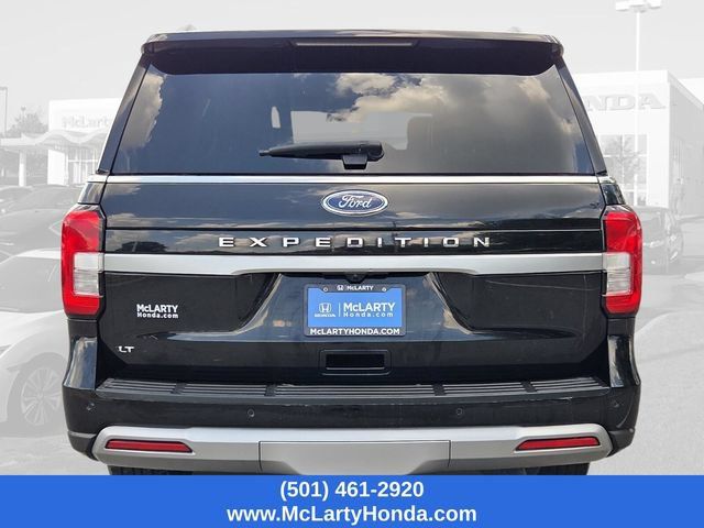 Used 2024 Ford Expedition XLT RWD image 6