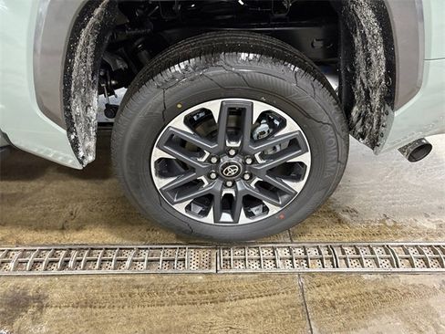 New 2026 Toyota Tundra Limited image 17