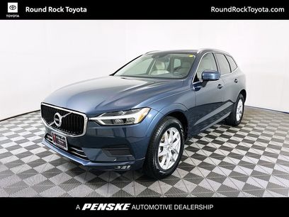 Used 2021 Volvo XC60 T5 Momentum w/ Premium Package