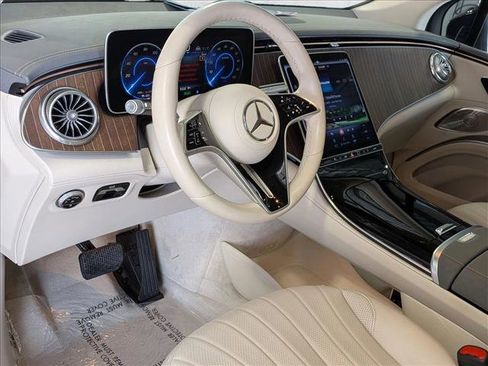 Certified 2023 Mercedes-Benz EQS 450+ 4MATIC SUV image 10