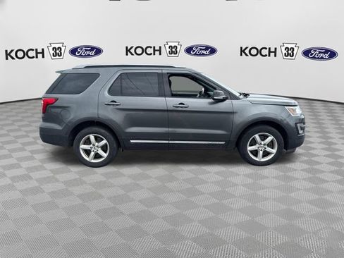 Used 2016 Ford Explorer XLT w/ Equipment Group 202A AWD/4WD image 9