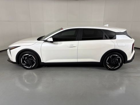 New 2026 Kia K4 GT-Line Turbo FWD image 5