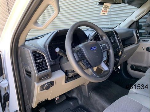Used 2022 Ford F550 2WD Regular Cab Super Duty image 22