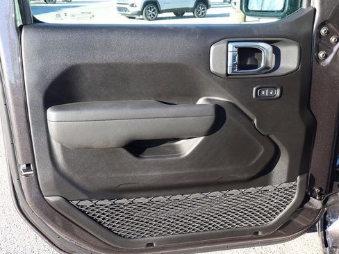 New 2026 Jeep Wrangler Sport AWD/4WD image 9
