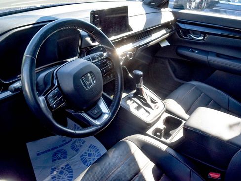 Used 2023 Honda CR-V Sport Touring image 11