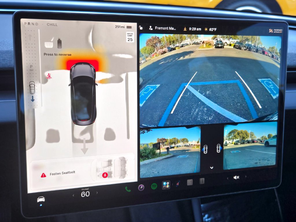 Used 2024 Tesla Model 3 Standard Range RWD image 21