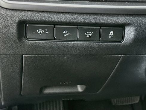 Used 2025 Kia Telluride S AWD/4WD image 16