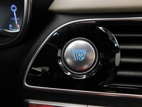 Used 2023 Genesis G70 2.0T w/ Sport Prestige Package image 29