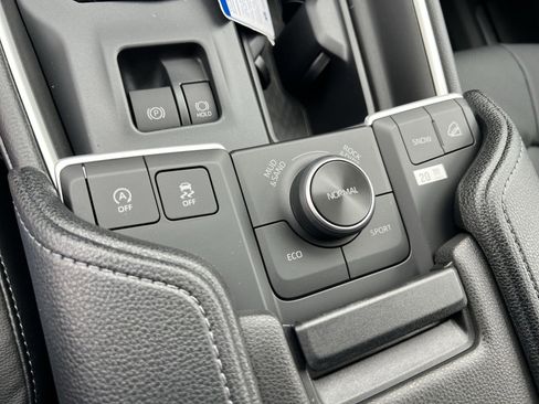 New 2026 Toyota Grand Highlander Platinum image 25