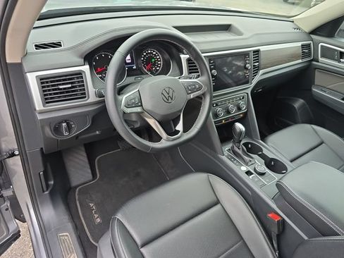 Used 2021 Volkswagen Atlas SE AWD/4WD image 18