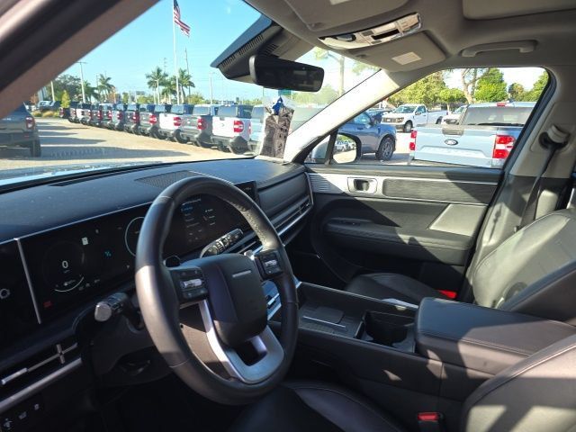 Used 2024 Hyundai Santa Fe Limited FWD image 9