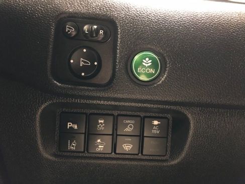 Used 2024 Honda Ridgeline Black Edition image 21