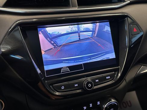 Used 2021 Chevrolet TrailBlazer LT w/ Convenience Package image 14