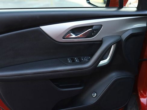 Used 2021 Chevrolet Blazer LT image 11