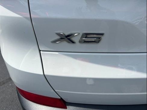 Used 2022 BMW X5 xDrive40i w/ Climate Comfort Package AWD/4WD image 5
