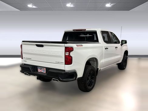 Used 2024 Chevrolet Silverado 1500 Custom Trail Boss AWD/4WD image 8