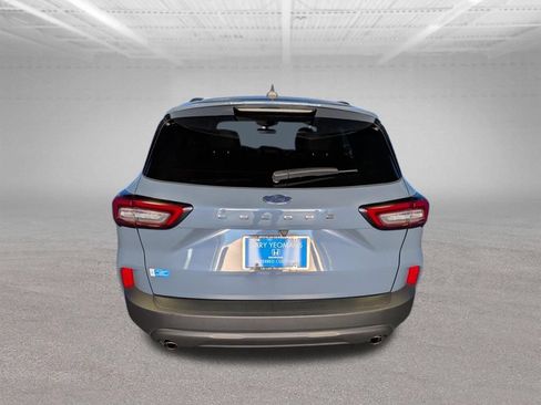 Used 2025 Ford Escape ST-Line FWD image 6