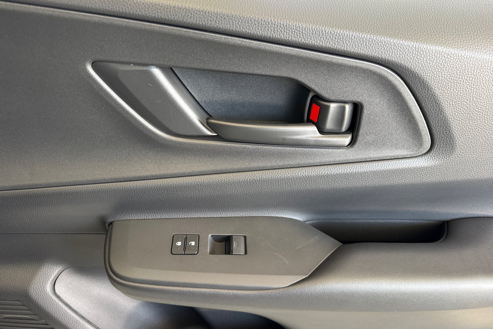 New 2027 Toyota Prius Plug-In Hybrid FWD image 18
