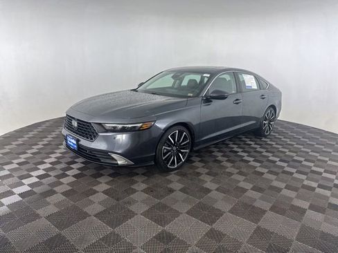 Certified 2023 Honda Accord Touring image 5