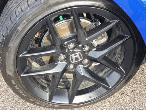 Used 2023 Honda Civic Sport image 7